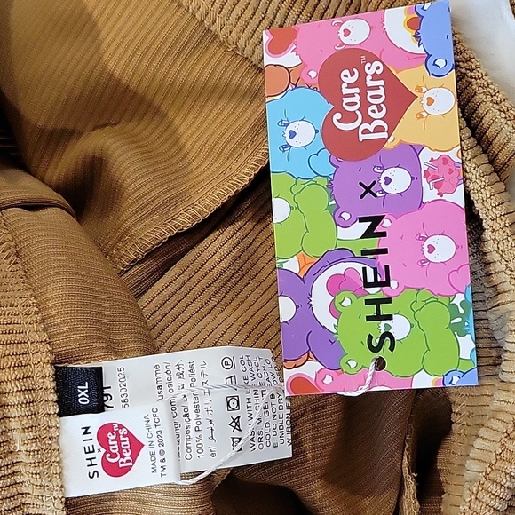 SHEIN X Care Bears Plus Embroidery Cartoon Pattern Contrast Fuzzy Trim Corduroy - Picture 10 of 11